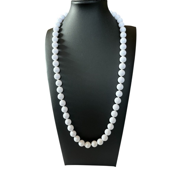 Jewelry - VTG White‎ Beaded Necklace Plastic Individually Knotted 28" Chunky Mid-Century